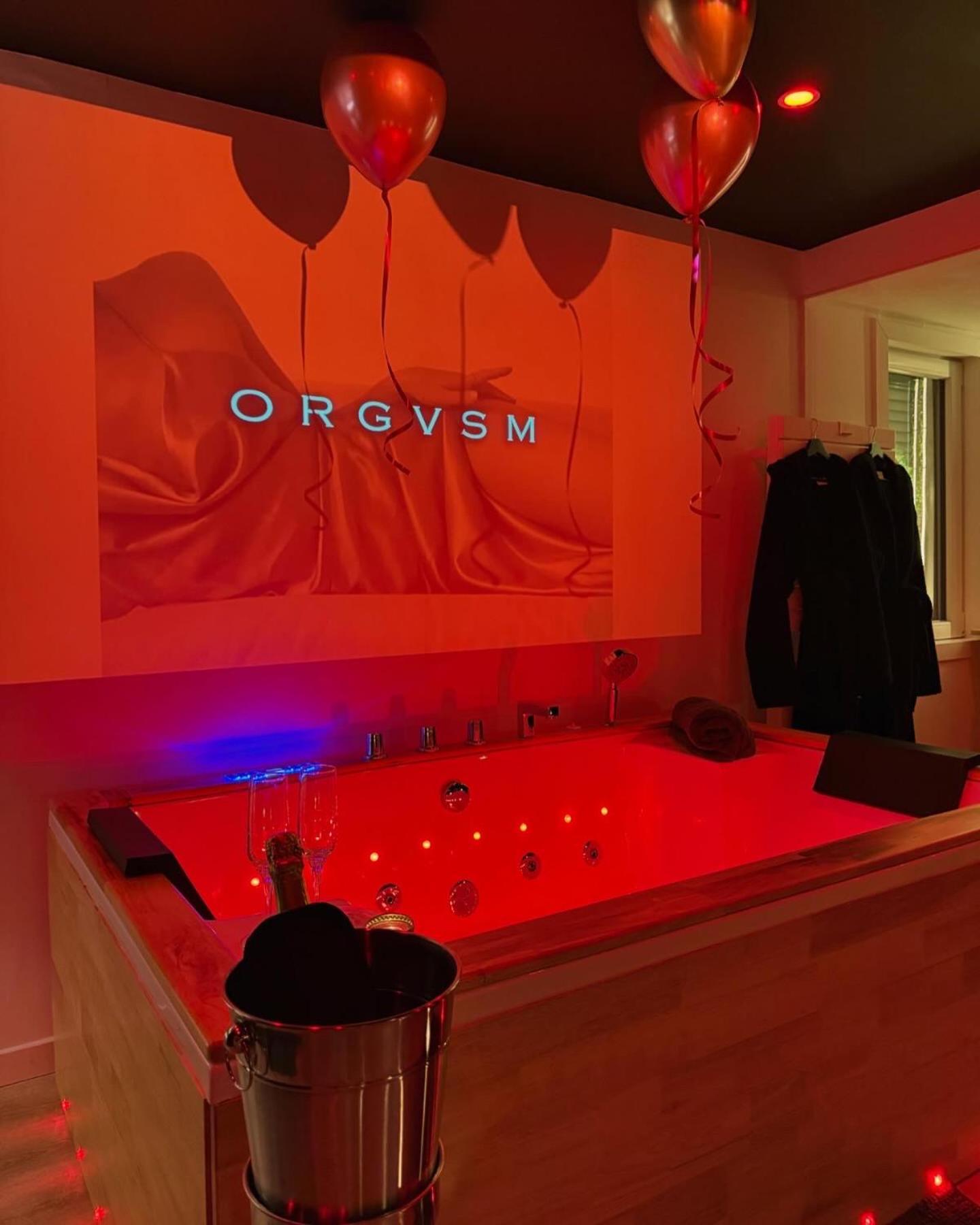 Love Room Haut De Gamme - L'Extase Avec Jacuzzi Violaines Buitenkant foto