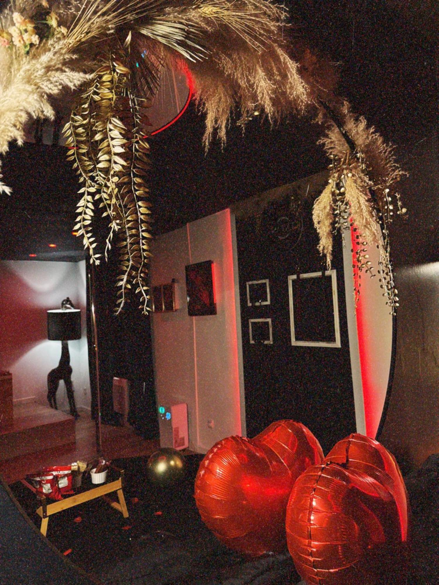 Love Room Haut De Gamme - L'Extase Avec Jacuzzi Violaines Buitenkant foto